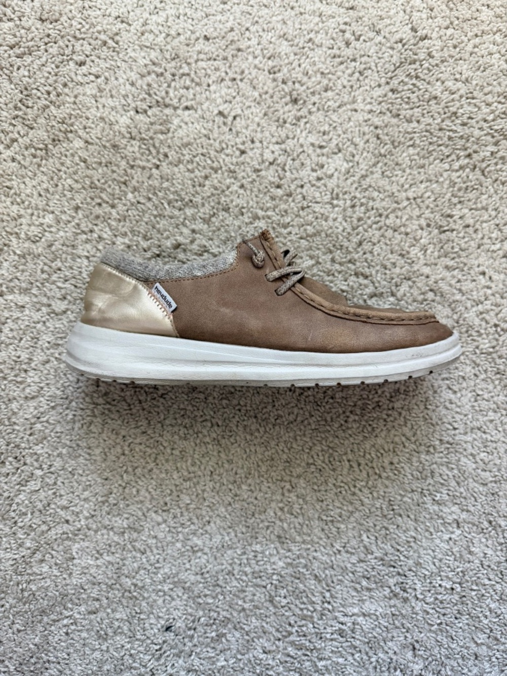HEYDUDE Polly Nut Brown Slip On Shoes Womens Size 8 Metallic Gold Accent Loafers
